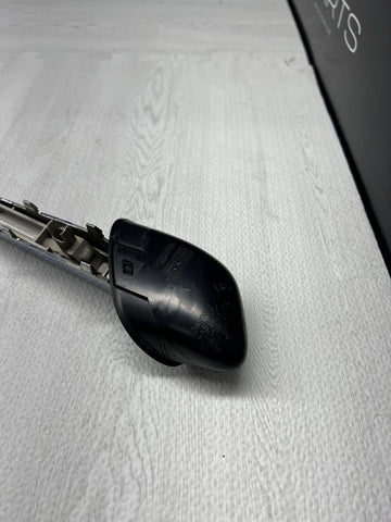 08-13 BMW E92 E93 M3 Front Fender Grille Right Passenger Side Marker Light