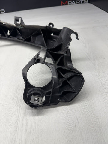 BMW 08-13 E90 E92 E93 M3 LEFT FRONT HEADLIGHT BRACKET 51648040551