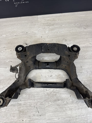 01-06 BMW E46 M3 REAR SUSPENSION SUBFRAME AXLE CARRIER CRADLE