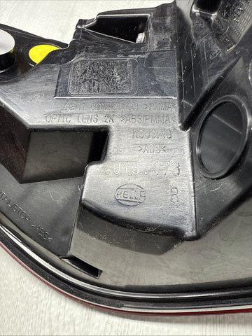 BMW 19-26 G20 G80 M3 RIGHT PASSENGER OUTER TAIL LIGHT LED OEM 5A3BCA2