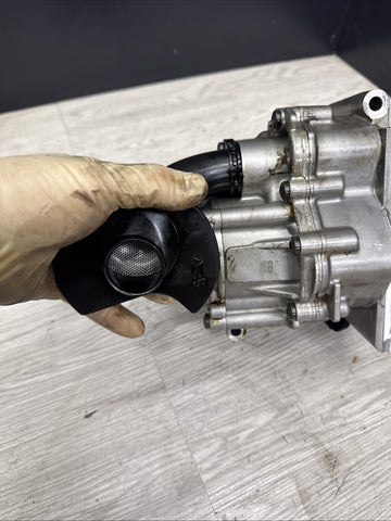 12-18 BMW F06 F10 F12 M5 M6 S63 Engine Motor Lower Oil Pump Assembly OEM 41k