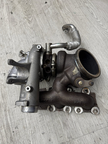 BMW 15-20 F80 F82 F83 M3 M4 S55 ENGINE REAR TURBO CHARGER OEM 7850279