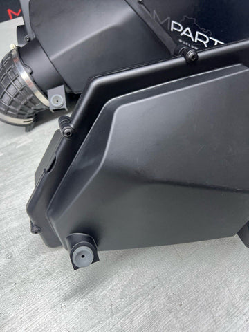 BMW 20-25 X5M X6M F95 F96 S63 Engine Air Intake Filter Housing Intakes Set OEM