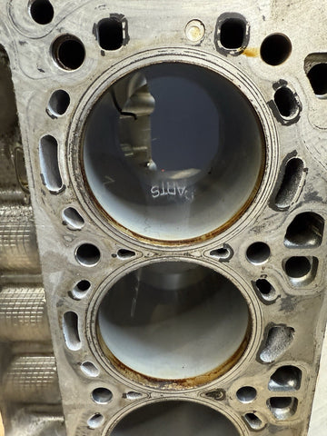 BMW 12-14 F06 F10 F12 F13 M5 M6 E70 E71 X5M X6M 4.4L S63 ENGINE MOTOR BLOCK