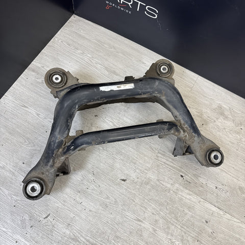 01-06 BMW E46 M3 REAR SUSPENSION SUBFRAME AXLE CARRIER CRADLE