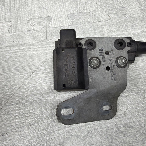 BMW E46 M3 330ci 325ci PASSENGER REAR WINDOW VENT REGULATOR MOTOR 8238744