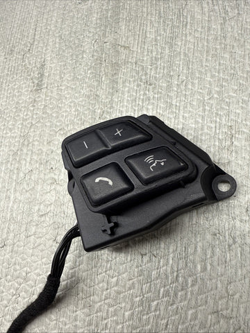 BMW E82 E88 E90 E92 E93 335 M3 BMW Steering Wheel Harness Buttons 9125343