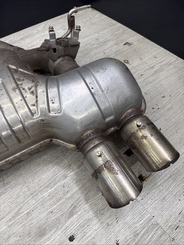 15-20 BMW F80 F82 F83 M3 M4 REAR EXHAUST MUFFLER OEM