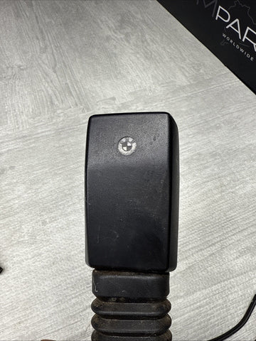 91-99 BMW E36 323 328 M3 Front Right Passenger Seatbelt Tensioner Buckle OEM
