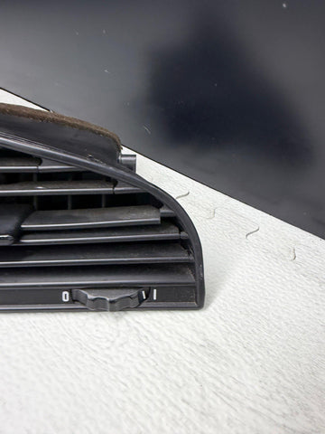 BMW E36 318i 325i 328i M3 Center Dash Vent Air A/C Vent 1387371 8363533 OEM