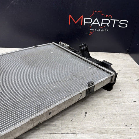 08-13 BMW E90 E92 E93 M3 S65 MAIN ENGINE COOLING RADIATOR CONDENSER ASSEMBLY OEM
