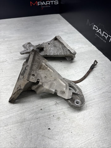 01-06 BMW E46 M3 Left Right Engine Support Suspension Arm Mounts Brackets Manual