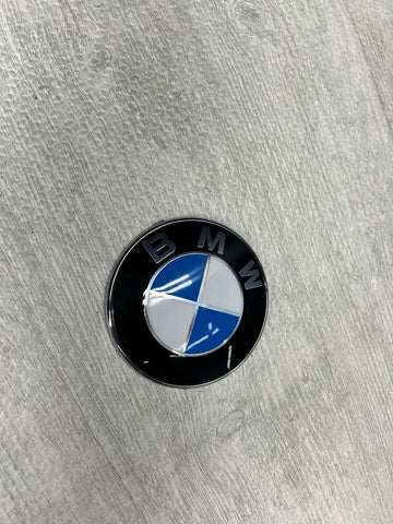 BMW E46 325 330 M3 Convertible Emblem Roundel Trunk Logo 7019946 51137019946