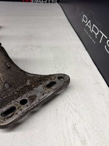 BMW E36 Z3M Z3 M M3 328I Manual Transmission Gearbox Cross Member Mount Bracket