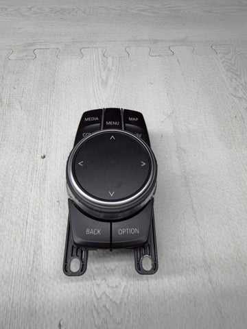 BMW G30 G01 G02 F90 M5 X3 iDrive Navigation Controller Knob NBT NAV Button OEM