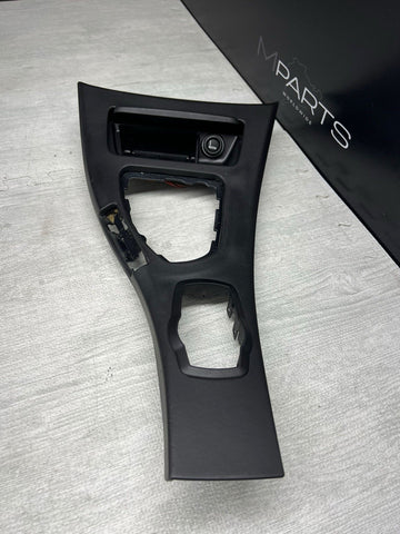 09-13 BMW E90 E92 M3 MANUAL CIC LEATHER CENTER CONSOLE TRIM