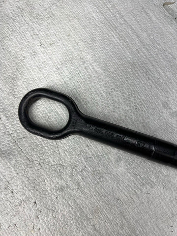 2015-2021 PORSCHE MACAN - Front TOW HOOK / Towing EYE 4H0805615