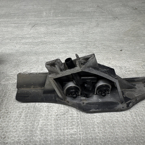 01-06 BMW E46 M3 Right Passenger Head Light Washer Jet Trim Cover 8256179 Silver