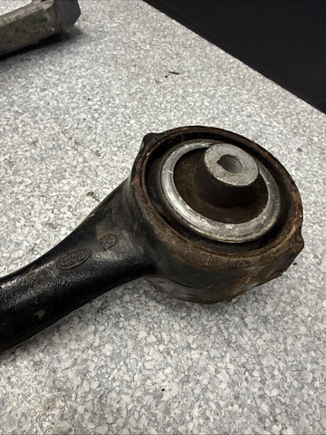 2014-2020 Range Rover Sport L494 Front Right Spindle Knuckle Hub Control Arm OEM