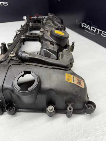 15-20 OEM BMW F80 F82 F83 F87 M2 M3 M4 S55 Engine Cylinder Head Valve Cover