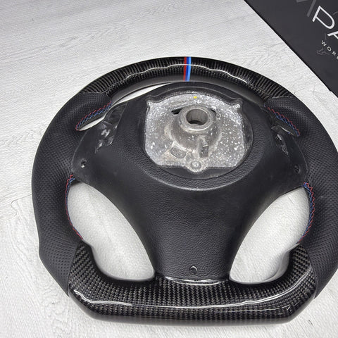 08-13 BMW E90 E92 E93 M3 OHC Carbon fiber Steering Wheel Tri Stitched DCT *Note*