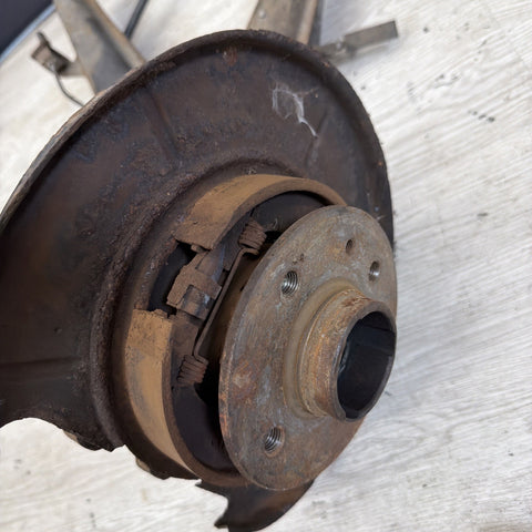 BMW E30 318is 84-92 Right Rear Trailing Arm Knuckle Hub Spindle Suspension OEM