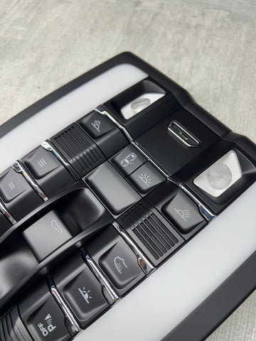 15-23 Porsche Macan Front Overhead Dome Reading Light Lamp OEM