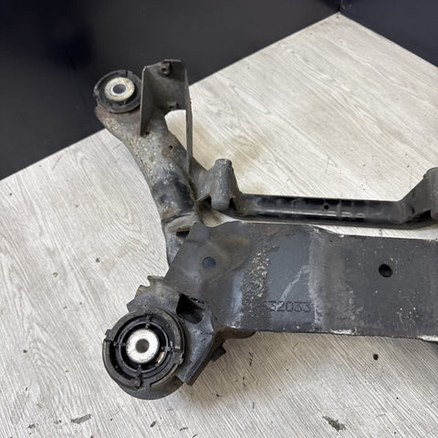 01-06 BMW E46 M3 REAR SUSPENSION SUBFRAME AXLE CARRIER CRADLE