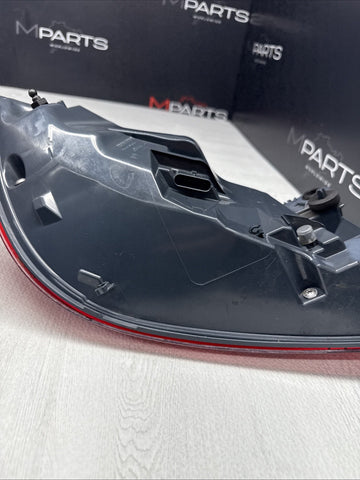 18-20 OEM BMW F32 F33 F82 F83 M4 LCI Rear Right Passenger Side Outer Tail Light