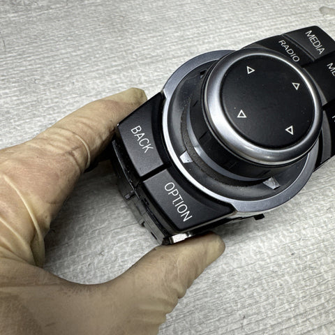 09-13 OEM BMW E82 E90 E92 E93 335 M3 CIC Navigation iDrive Controller Knob