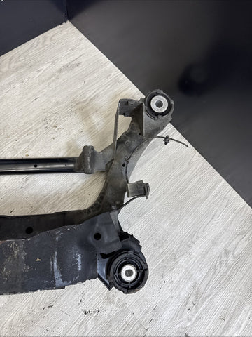 01-06 BMW E46 M3 REAR SUSPENSION SUBFRAME AXLE CARRIER CRADLE