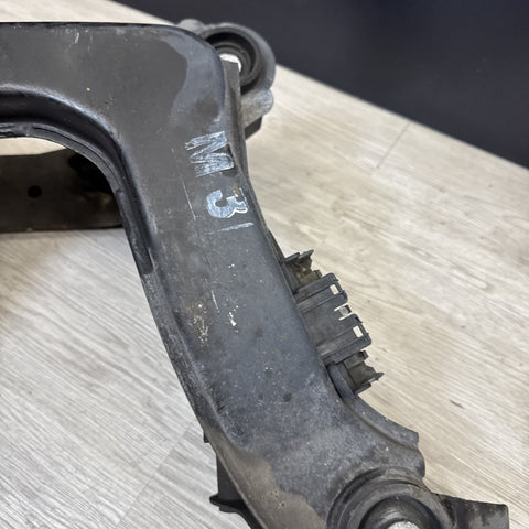 BMW E36 M3 OEM REAR SUSPENSION SUBFRAME AXLE CARRIER CRADLE 33312227800