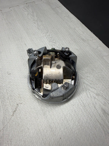 04-10 BMW 640 650i M6 Convertible Rear Trunk Lid Emblem Logo Handle 7200896 OEM