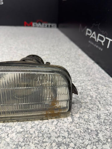 BMW 3 SERIES E36 Front Right Driver Side Fog Light OEM 8357398 *Stained Glass*