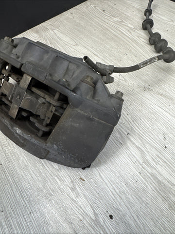 Porsche Macan 17-19 Front Right Passenger Brake Caliper