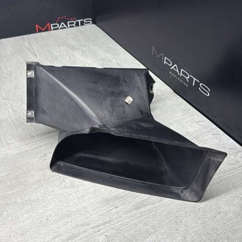 08-13 BMW M3 E90 E92 E93 FRONT RIGHT PASSENGER BUMPER AIR DUCT OEM 7900824