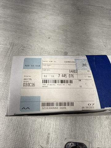 New Genuine BMW 3 F30 F31 14-18 Front Bumper PDC Sensor Cover SET 7445076 OEM
