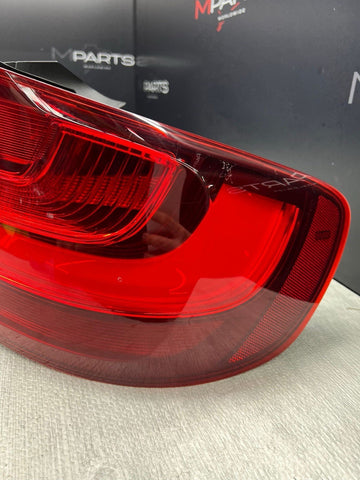 2015-2016 BMW 228i 230i M2 M235i M240i Tail Light Lamp Right Passenger OEM