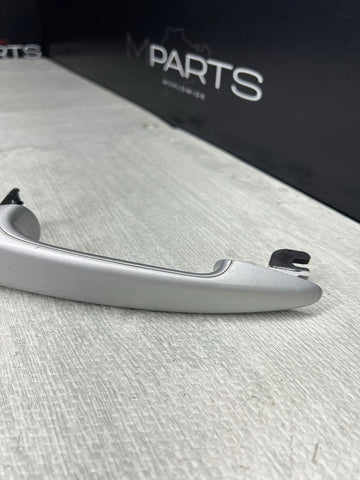 01-06 BMW E46 M3 OEM Right Passenger Outer Exterior Door Handle Titanium Silver