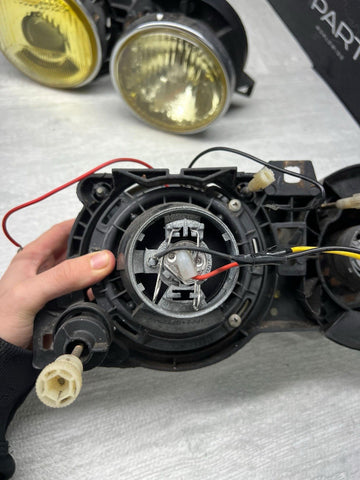 BMW E30 325i 318i 325e Head Lights Headlights Sealed Beams