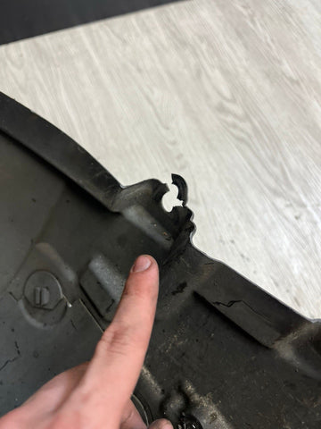 08-13 OEM BMW E92 E93 M3 Front Passenger Fender Liner Wheel Splash Shield Guard