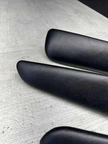 01-06 BMW E46 M3 Convertible Door Arm Rest Armrest Pads Black *4 Broken Tabs