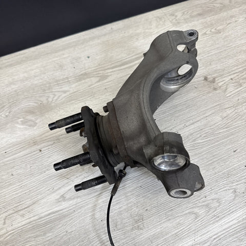 15-20 OEM BMW F80 F82 F83 M3 M4 Front Right Hub Spindle Knuckle Wheel Bearing