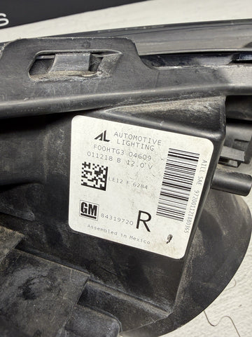 2016-2019 Cadillac CTS V HID Headlight OEM Right Passenger Side 84319720