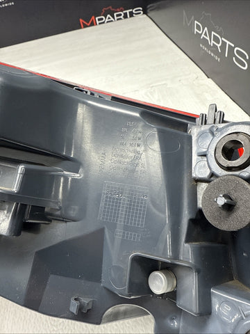 18-20 OEM BMW F32 F33 F82 F83 M4 LCI Rear Right Passenger Side Outer Tail Light