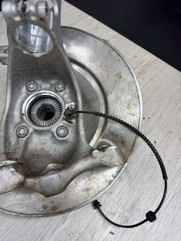21-26 BMW M3 M4 G80 G82 G83 Front Left xDrive AWD Wheel Hub Knuckle Spindle OEM