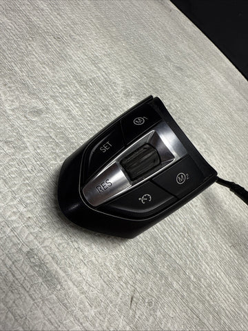 BMW F80 F82 F83 F30 M3 M4 Multifunctional Steering Wheel Buttons Controls *Notes