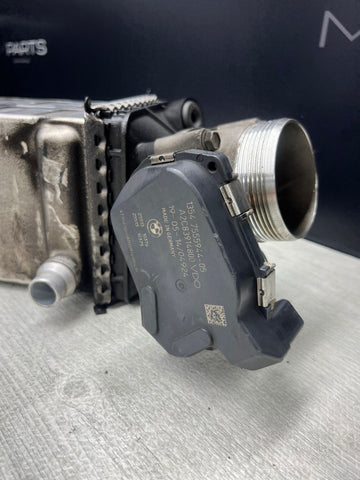12-16 BMW M5 M6 F06 F10 F12 F13 Throttle Body Intercooler Right Passenger