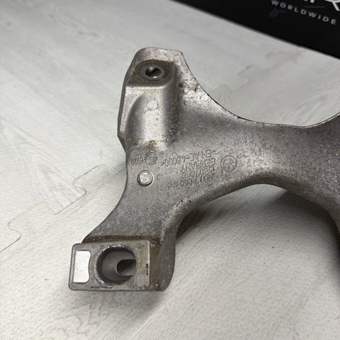 08–13 BMW E90 E92 E93 M3 DCT Supporting Bracket Gearbox Mount Holder OEM 7840415