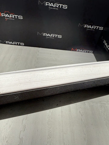 01-06 BMW E46 M3 Brushed Aluminum/Black Door Trim Armrest Right Front Passenger